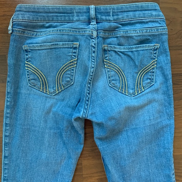 Hollister Jeans - Picture 4 of 4